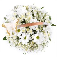 white Stallion chrysanthemum, white gypsophila, basket m, decorative butterflies, oasis, white spray chrysanthemum, packaging, ribbon