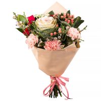 carnation, hypericum, spray rose, bouvardia, chamelacium, brassica, packaging, ribbon