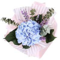 Bouquet With hydrangea