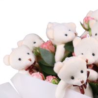 spray roses (7 pcs.), bear (15 cm), packaging, ribbon