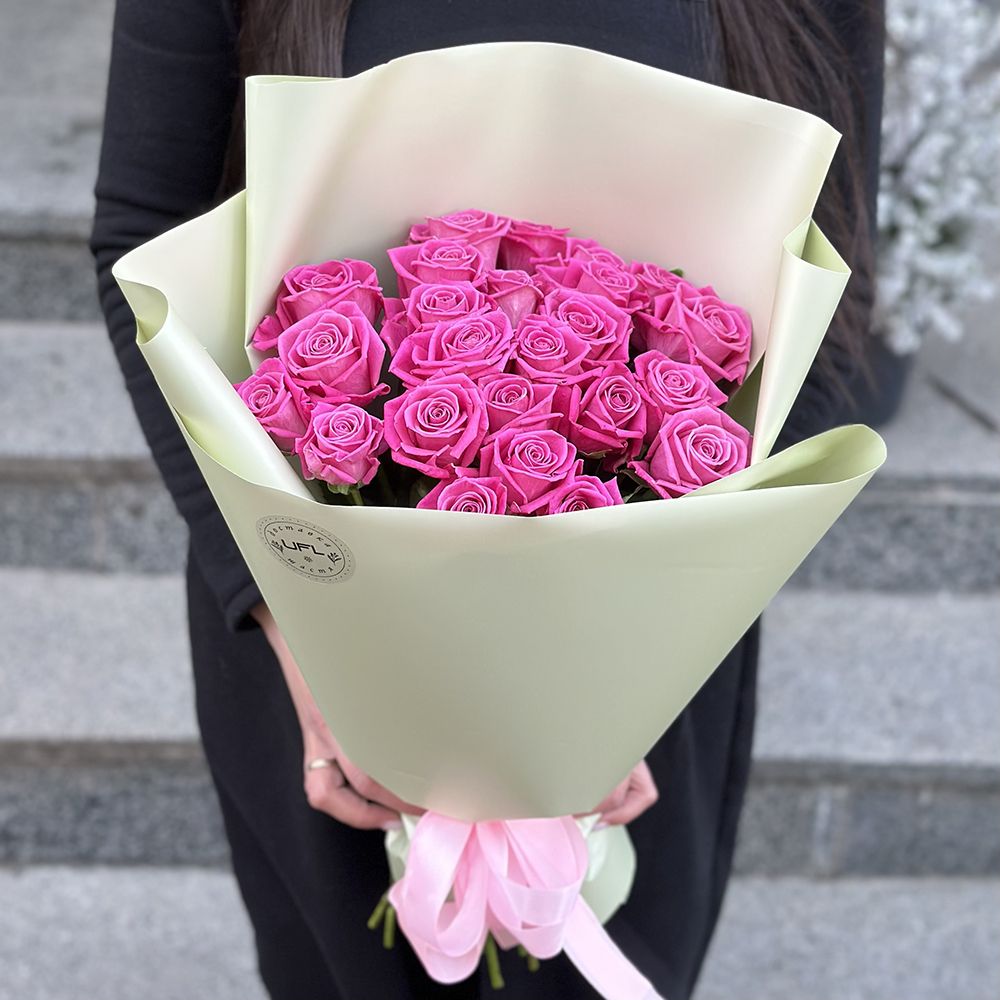 pink rose (25 pcs.), packaging, ribbon